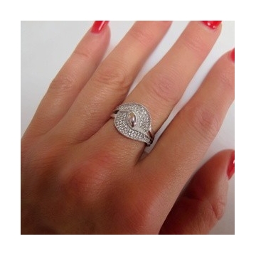 Stříbrný prsten se zirkony 18mm Rhodium